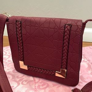❤️ NEW Saddle Crossbody Shoulder Bag Wine Red